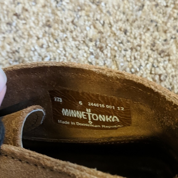 Minnetonka Lace Up Western Bootie - Picture 4 of 5